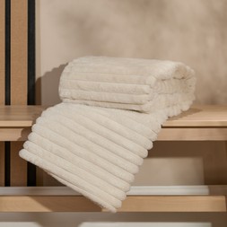 OHS Faux Fur Thick Ribbed Throw - Natural - £9.50