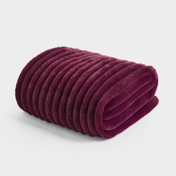 OHS Faux Fur Thick Ribbed Throw - Burgundy - £14
